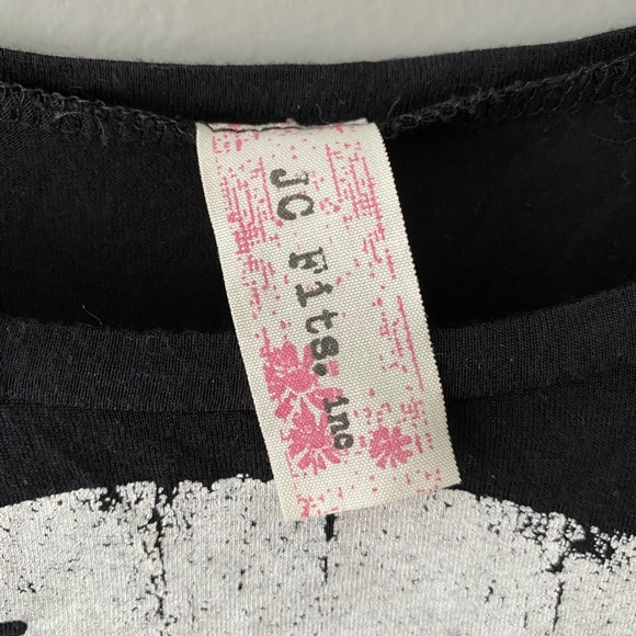 JC Fits Skull Tee w/ Cutout Back - Picture 11 of 12